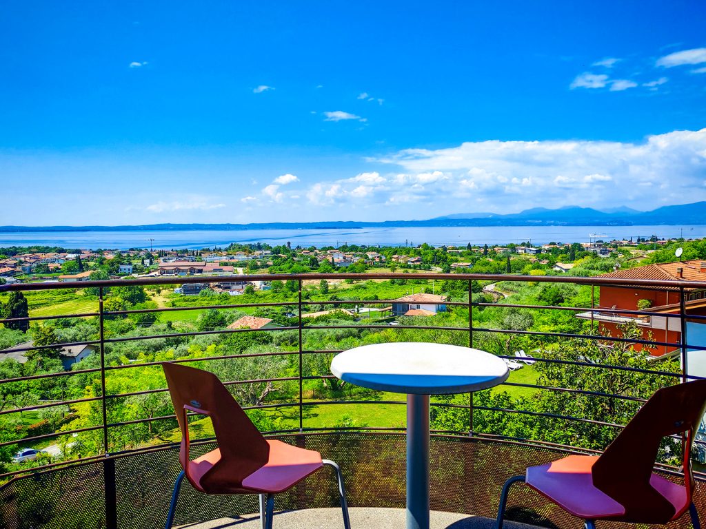 Superior Double Room with Lake Garda View - Pet Friendly - Hotel Castello San Antonio Lazise