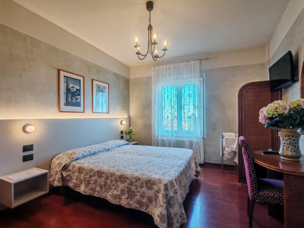 Junior Suite Vista Lago - Hotel Castello San Antonio Lazise sul Lago di Garda