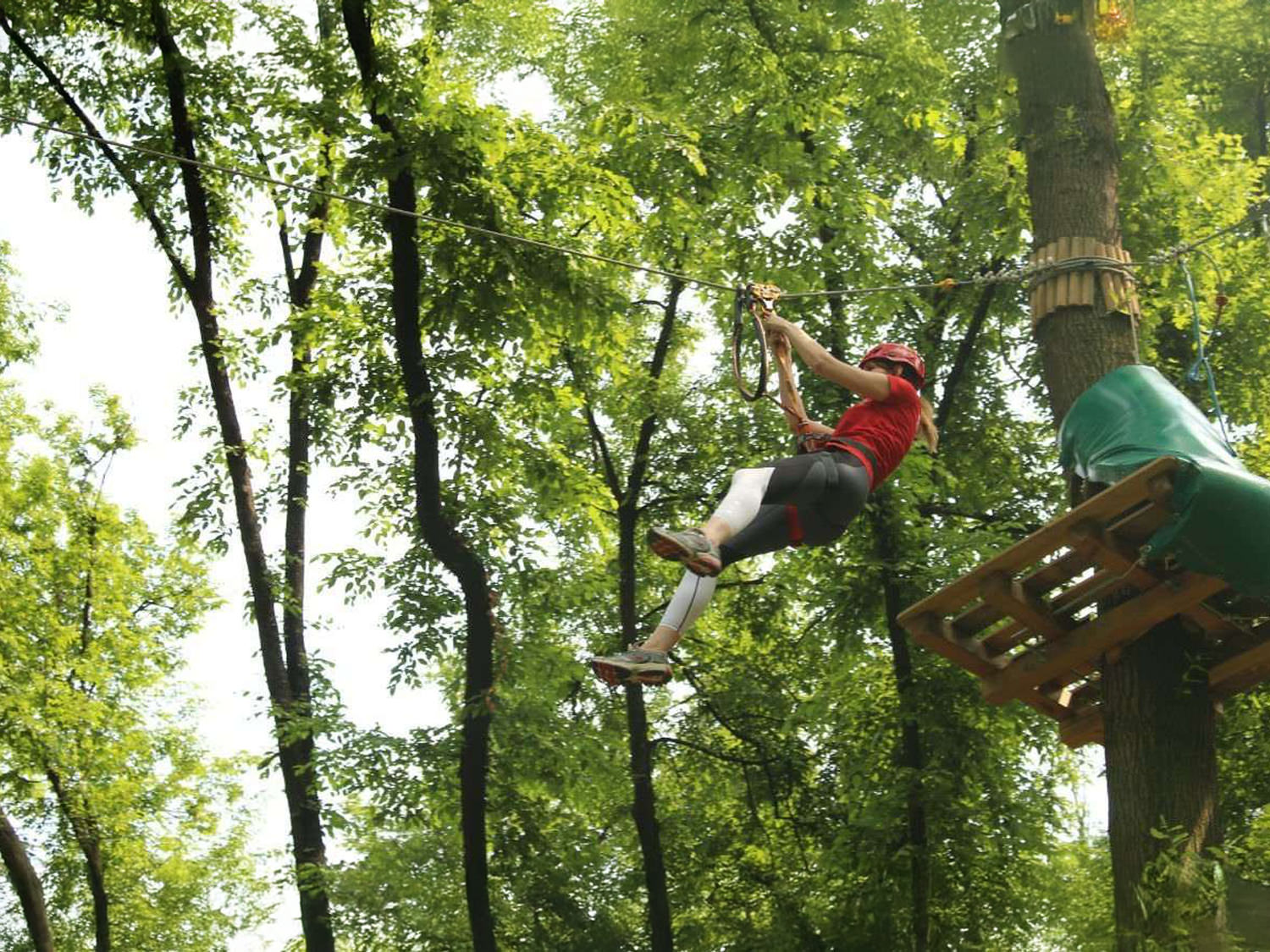 Parc d'aventure La Quiete : défier la gravité dans les collines du lac de Garde