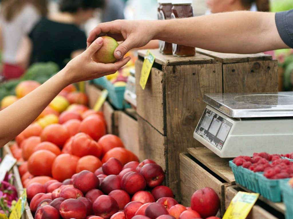Mercados rurales - Castello San Antonio Lazise, en el lago de Garda